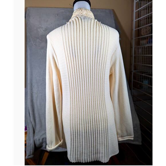 89th and  Madison open Cardigan SzMBust 40"Cream color multi Texture - Picture 6 of 9